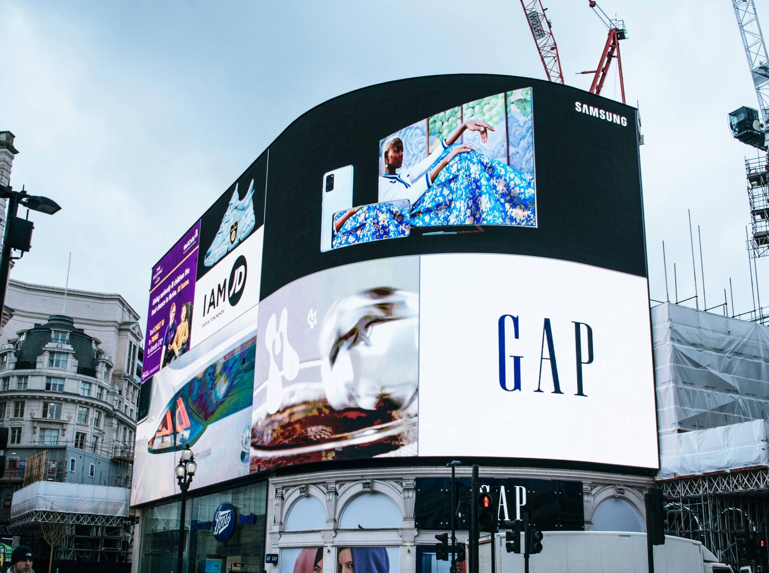 GAPの広告