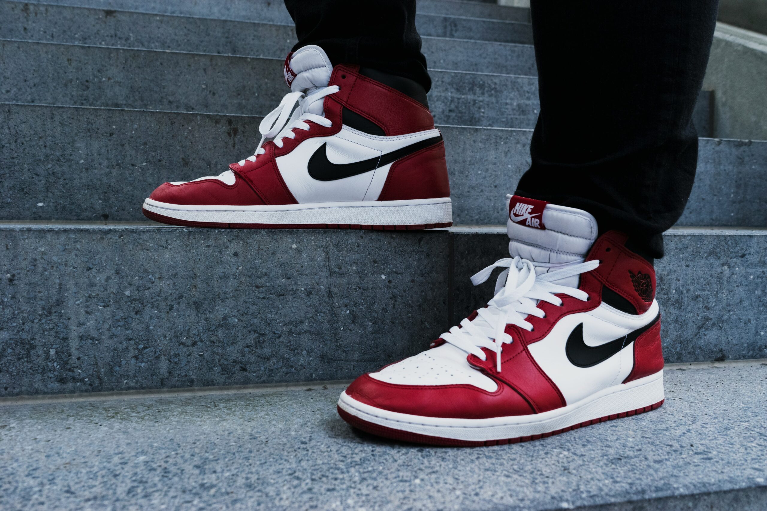 NIKE ボルドーカラーのスニーカー