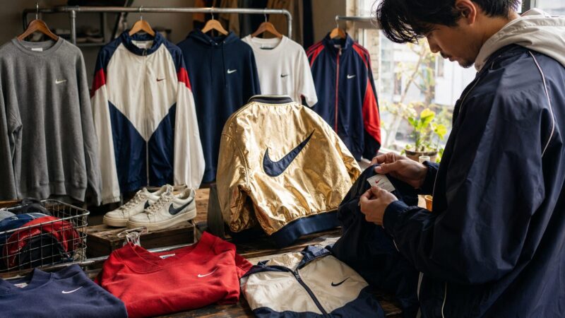 NIKEの古着はどこで買う？初心者でも失敗しない選び方とレアアイテムの見つけ方